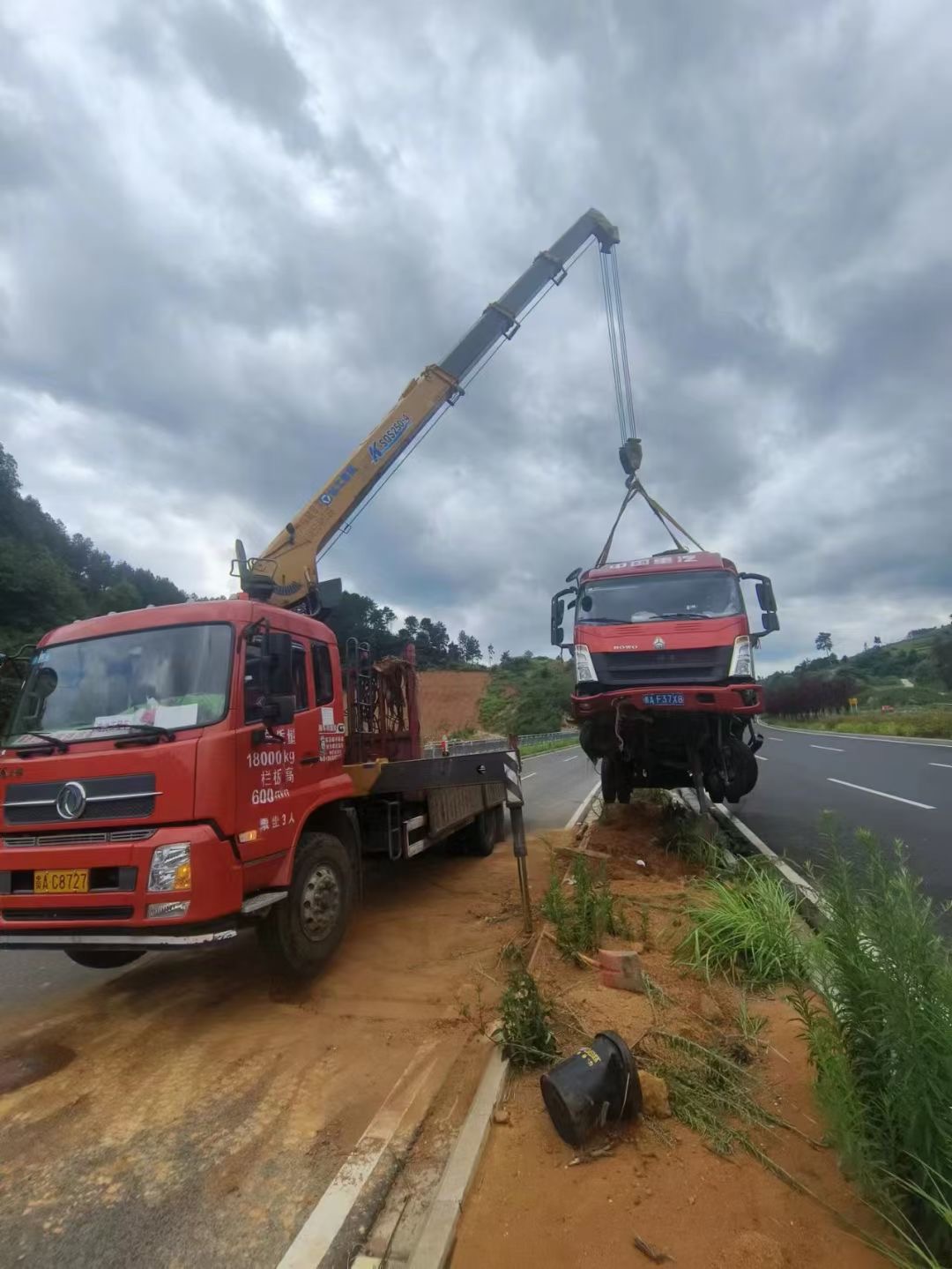 船山区吊车出租公司在日常生活中对吊车要怎样检查